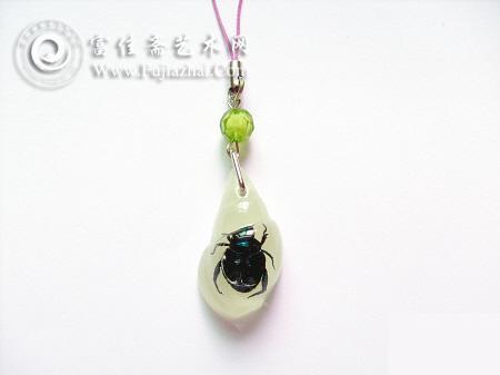 琥珀收藏千年形成的美丽(图)