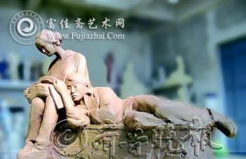 ▲ 雕塑《冲刺》 王黎明