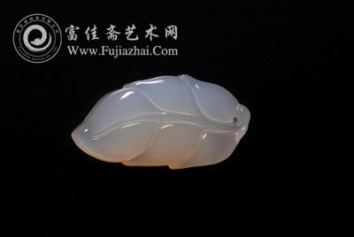 质地细腻冰透的白玉髓。图片来源：台湾《联合报》