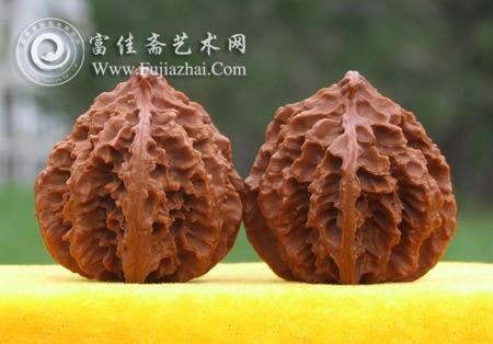 文玩核桃(图片来自网络)