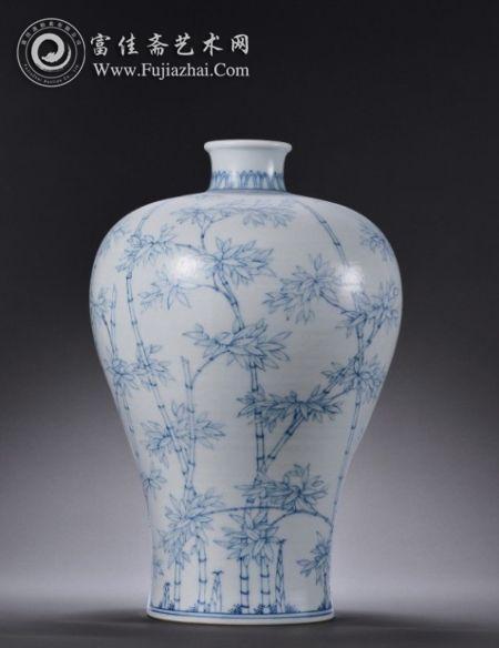 清雍正 青花淡描双勾竹纹梅瓶