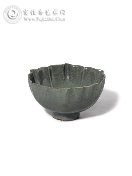 WOA_RIESCO_ Fall 2013_Guan Bowl